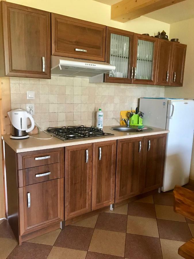 Pokoje Goscinne U Jaska Zab Εξωτερικό φωτογραφία